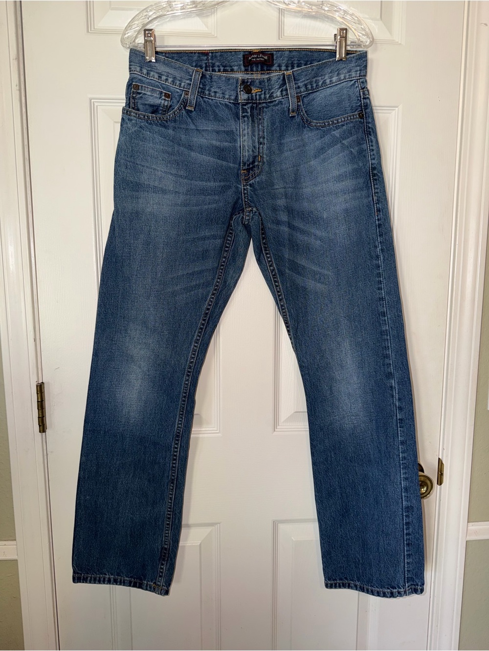 Adam Levine Collection The Patriot Straight Leg Jeans in Medium Blue Wash 30x30